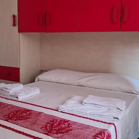 Red & Blue Rooms Olbia Zewnętrze zdjęcie