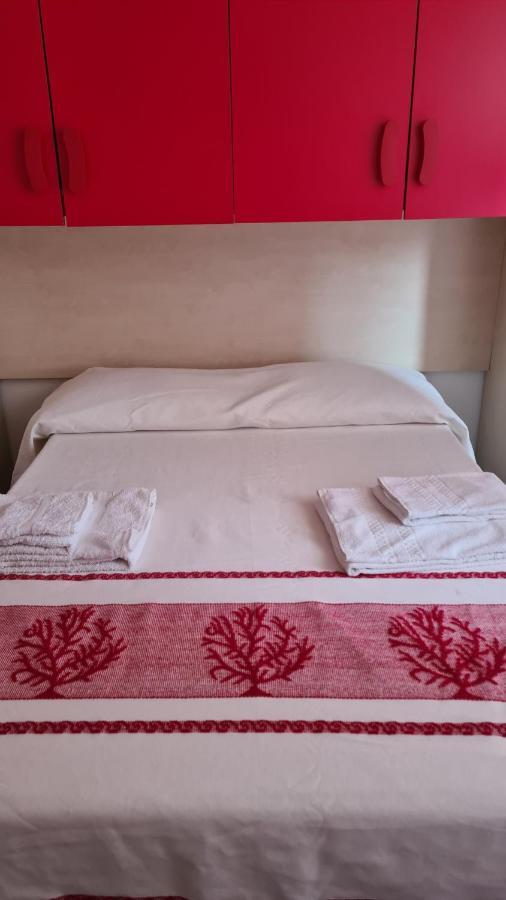 Red & Blue Rooms Olbia Zewnętrze zdjęcie